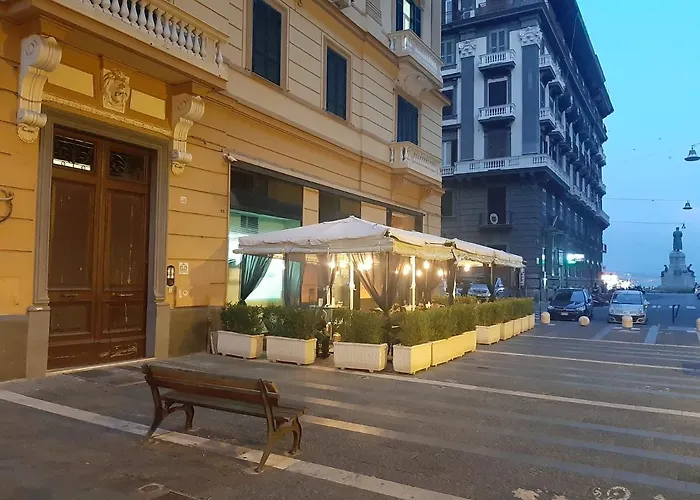 Bed and Breakfast Casa Vittoria Napoli - Santa Lucia